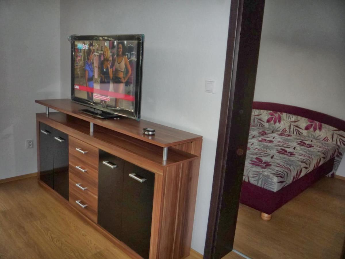 Apartman Iris Podhájska Extérieur photo